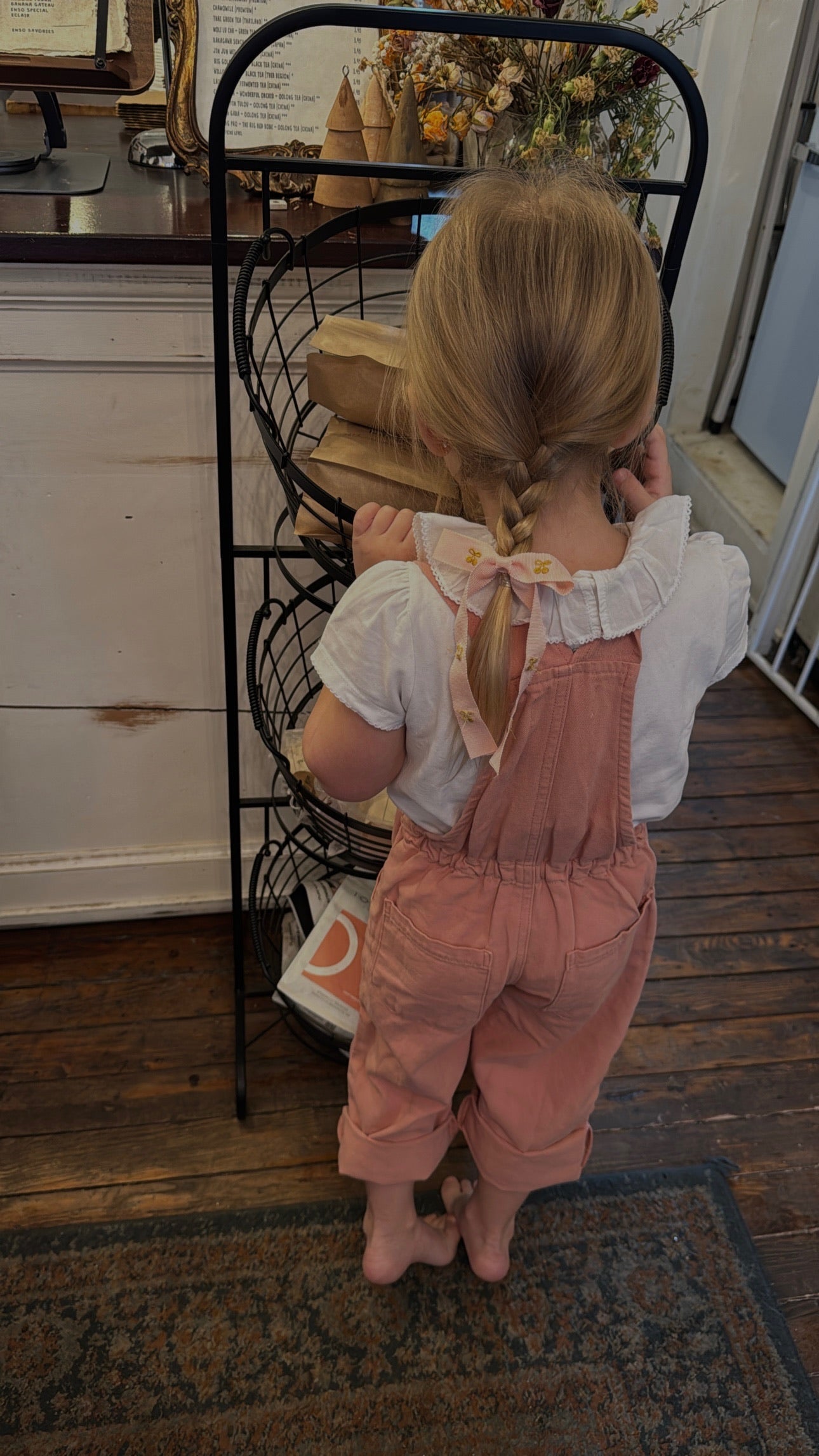 Cherry embroidered thin bow