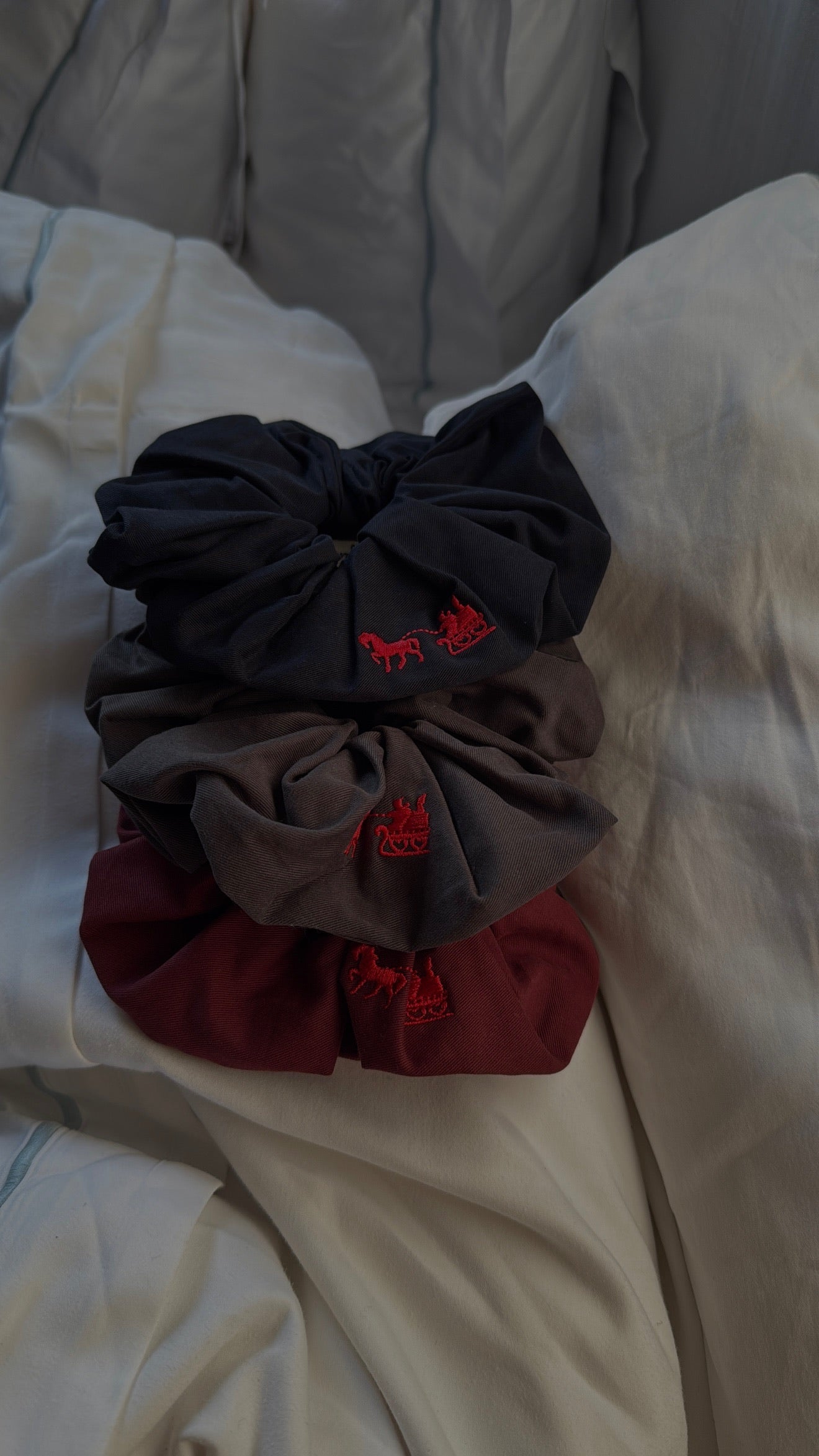 Petite Épopée scrunchies