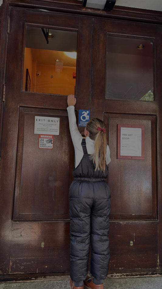 Dainty triangular bow (2 Pk)