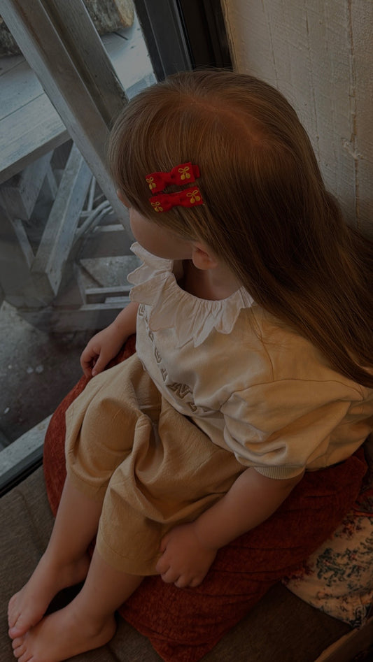 Cherry embroidered bow (2-pack)